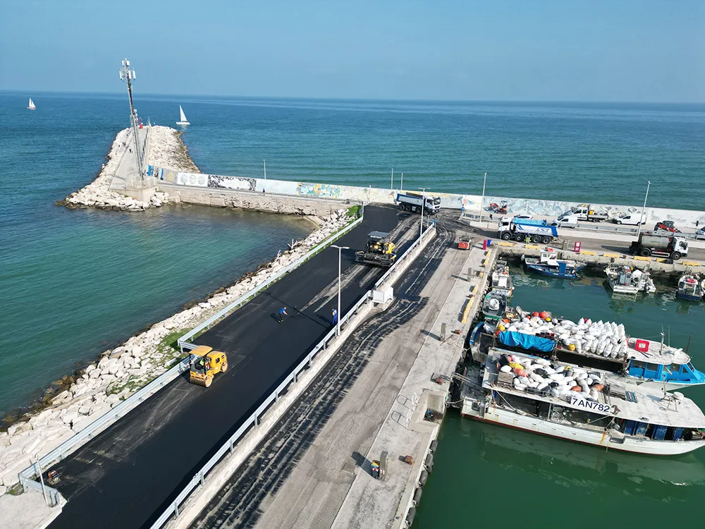 asfaltatura-porto-civitanova-edilasfalti